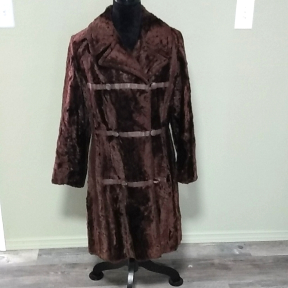 Vintage Davis of Boston faux fur buckle jacket